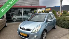 Blauw Gebruikt 2009 Hyundai i20 Dynamiq Hatchback | € 3.495 (Eerlijke prijs)