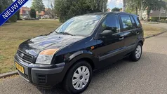 Zwart Gebruikt 2007 Ford Fusion MPV | € 1.943 (Eerlijke prijs)