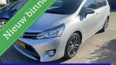 Grijs Gebruikt 2017 Toyota Verso MPV | € 8.999 (Eerlijke prijs)