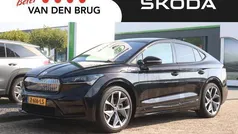 Zwart, metallic lak Gebruikt 2024 Skoda Enyaq iV RS SUV | € 49.950 (Eerlijke prijs)