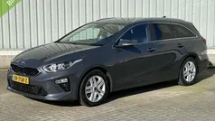 Grijs Gebruikt 2019 Kia Ceed Sportswagon Start Stationwagen | € 17.835 (Eerlijke prijs)