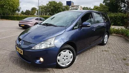 Blauw Gebruikt 2007 Mitsubishi Grandis Inform MPV | € 2.350 (Eerlijke prijs)