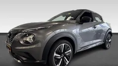 Grijs, metallic lak Gebruikt 2024 Nissan Juke SUV | € 27.930 (Eerlijke prijs)