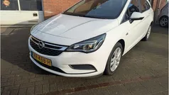 Wit Gebruikt 2019 Opel Astra Business Stationwagen | € 8.495 (Eerlijke prijs)