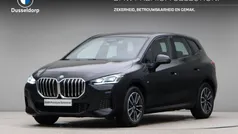 Zwart, metallic lak Gebruikt 2024 BMW 225 Active Tourer M Sport MPV | € 39.950 (Super prijs)