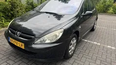 Zwart, metallic lak Gebruikt 2004 Peugeot 307 Premium Hatchback | € 500 (Super prijs)