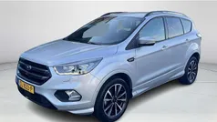 Gebruikt 2018 Ford Kuga ST-Line SUV | € 15.640 (Eerlijke prijs)