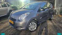 Grijs, metallic lak Gebruikt 2014 Suzuki Alto Comfort Hatchback | € 4.250 (Eerlijke prijs)