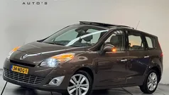 Bruin Gebruikt 2010 Renault Grand Scénic III Privilege MPV | € 5.650 (Eerlijke prijs)