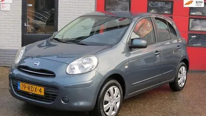 Grijs (metallic) Occasion 2011 Nissan Micra Acenta Hatchback | € 4.350 (Eerlijke prijs)