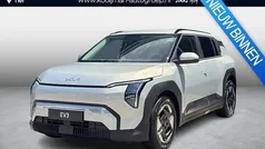 Gebruikt 2025 Kia EV3 3 SUV | € 34.945 (Goede deal)