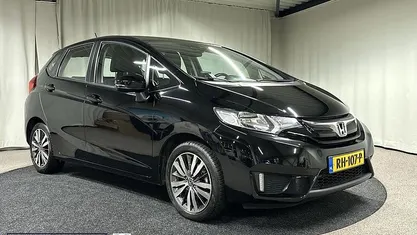 Zwart Occasion 2017 Honda Jazz Comfort Hatchback | € 14.945 (Eerlijke prijs)