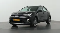 Zwart Gebruikt 2020 Kia Stonic SUV | € 16.835 (Eerlijke prijs)