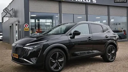 Zwart Gebruikt 2025 Nissan Qashqai Tekna+ SUV | € 35.800 (Goede deal)