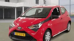 Rood Gebruikt 2018 Toyota Aygo X-cite Hatchback | € 5.950 (Goede deal)