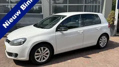Wit Gebruikt 2011 VW Golf VI Style Hatchback | € 6.950 (Eerlijke prijs)