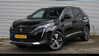 Zwart Gebruikt 2024 Peugeot 3008 Allure SUV | € 29.495 (Eerlijke prijs)