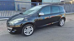 Zwart Gebruikt 2011 Renault Scénic III MPV | € 4.250 (Eerlijke prijs)