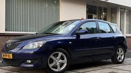 Blauw Occasion 2007 Mazda 3 Inclusive Hatchback | € 2.750 (Eerlijke prijs)