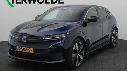 Occasion 2023 Renault Megane E-Tech Techno Hatchback | € 25.945 (Eerlijke prijs)