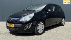 Zwart Gebruikt 2011 Opel Corsa Selection Hatchback | € 4.995 (Eerlijke prijs)