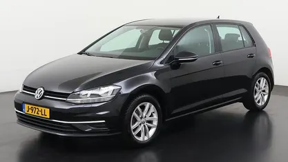 Occasion 2020 VW Golf VII Highline Hatchback | € 17.740 (Super prijs)