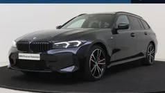 Gebruikt 2024 BMW 330e Comfort Edition Stationwagen | € 49.850 (Eerlijke prijs)