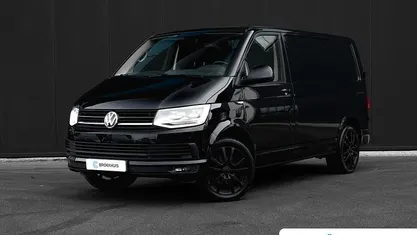 Zwart Occasion 2016 VW T6 Highline Van | € 15.772 (Super prijs)