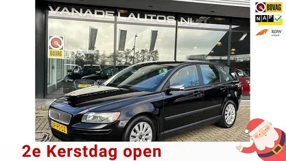 Zwart Gebruikt 2005 Volvo V50 Momentum Stationwagen | € 3.949 (Eerlijke prijs)