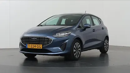 Blauw Gebruikt 2023 Ford Fiesta Titanium Hatchback | € 16.335 (Eerlijke prijs)