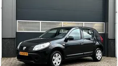 Gebruikt 2011 Dacia Sandero Ambiance Hatchback | € 3.450 (Eerlijke prijs)