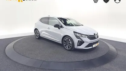 Occasion 2025 Renault Clio V Techno Hatchback | € 21.400 (Eerlijke prijs)