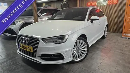 Occasion 2015 Audi A3 Sportback Ambition Hatchback | € 9.490 (Super prijs)