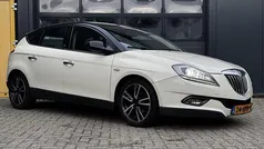 Wit Gebruikt 2009 Lancia Delta Hatchback | € 2.999 (Eerlijke prijs)