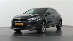 Zwart Gebruikt 2020 Kia XCeed SUV | € 22.835 (Eerlijke prijs)