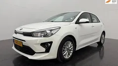 Wit Gebruikt 2021 Kia Rio Hatchback | € 11.950 (Eerlijke prijs)
