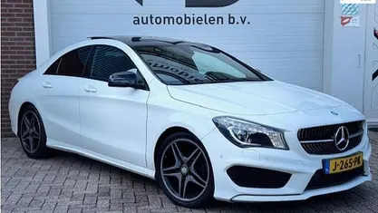 Gebruikt 2015 Mercedes CLA200 Ambition Sedan | € 17.500 (Eerlijke prijs)