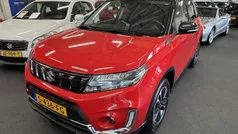 Gebruikt 2023 Suzuki Vitara Style SUV | € 25.950 (Eerlijke prijs)