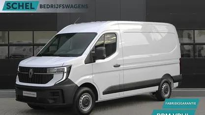 Wit (metallic) Occasion 2024 Renault Master Van | € 28.950 (Super prijs)