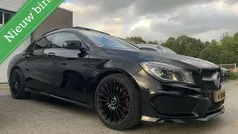 Zwart Gebruikt 2014 Mercedes CLA250 Prestige Sedan | € 17.450 (Eerlijke prijs)