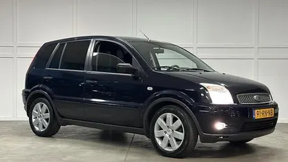 Gebruikt 2005 Ford Fusion Futura MPV | € 3.450 (Eerlijke prijs)