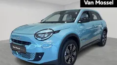 Gebruikt 2024 Fiat 600 Style SUV | € 26.900 (Eerlijke prijs)