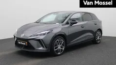 Grijs Gebruikt 2023 MG MG4 EV Luxury Hatchback | € 24.495 (Eerlijke prijs)