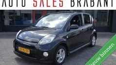 Zwart Gebruikt 2005 Daihatsu Sirion Hatchback | € 1.790 (Eerlijke prijs)