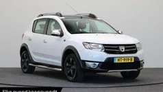 Gebruikt 2016 Dacia Sandero Lauréate Hatchback | € 8.845 (Eerlijke prijs)