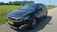Zwart Gebruikt 2014 Peugeot 308 Hatchback | € 7.995 (Eerlijke prijs)
