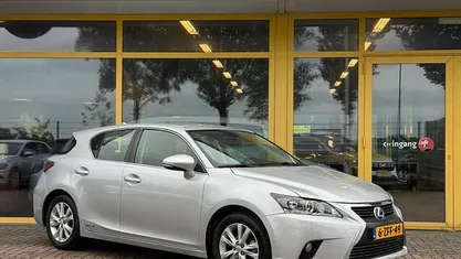 Hatchback Occasion 2014 Lexus CT200h Business Edition Hatchback | € 12.450 (Eerlijke prijs)