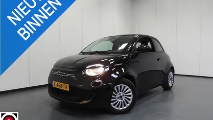 Occasion 2023 Fiat 500e Urban Hatchback | € 17.140 (Eerlijke prijs)