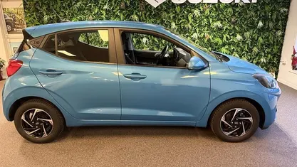 Blauw Gebruikt 2021 Hyundai i10 Comfort Hatchback | € 11.950 (Eerlijke prijs)