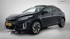 Donker zwart metallic Gebruikt 2022 Kia XCeed First Edition SUV | € 26.940 (Eerlijke prijs)